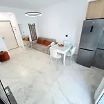 דירה Pizza House Qerret 1 Min To גולם