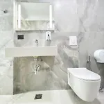 Pizza House Apartment Qerret 1 Min To Beach