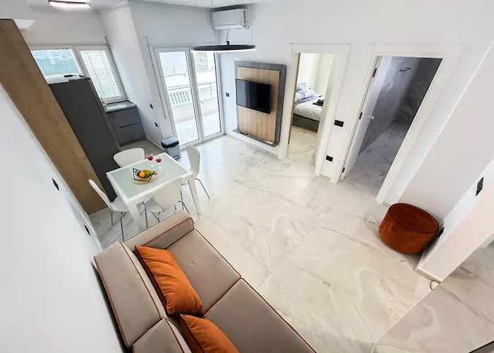 아파트 Shqiponja 골렘