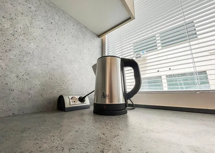 아파트 Shqiponja *