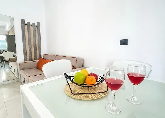 아파트 Shqiponja *